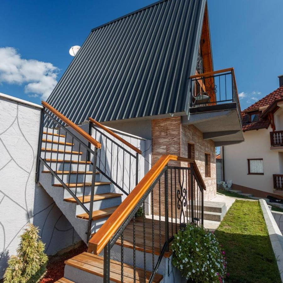 Zlatarski Cardaci Nova Varos Bagian luar foto
